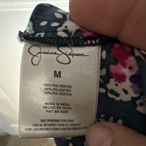 Jessica Simpson Dark Floral Cap Sleeve Top - Size M, Navy - Picture 8 of 11